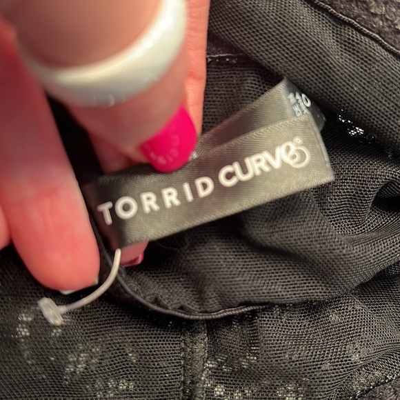 Torrid curve lace bralette NWOT - Picture 3 of 4